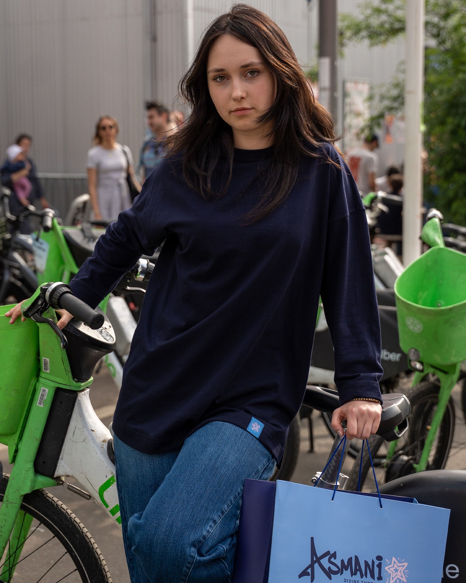 Mid length oversized top