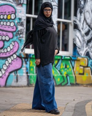 Mid length oversized top